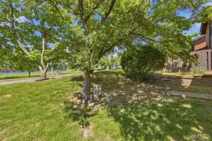 1044 Humber Cir, Mehlville, MO 63129 - Photo 24