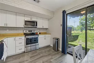 1044 Humber Cir, Mehlville, MO 63129 - Photo 14