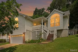 465 Elm Crossing Ct, Ballwin, MO 63021 - Photo 2