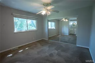 534 Coach Light Ln, Hazelwood, MO 63042 - Photo 26