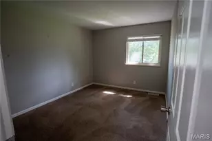 534 Coach Light Ln, Hazelwood, MO 63042 - Photo 30