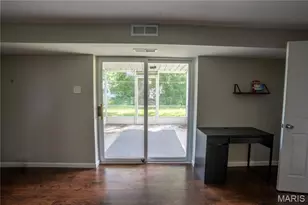 534 Coach Light Ln, Hazelwood, MO 63042 - Photo 46