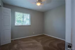 534 Coach Light Ln, Hazelwood, MO 63042 - Photo 32