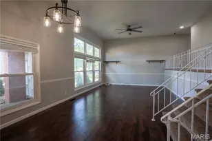 534 Coach Light Ln, Hazelwood, MO 63042 - Photo 14