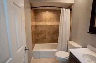 534 Coach Light Ln, Hazelwood, MO 63042 - Photo 36