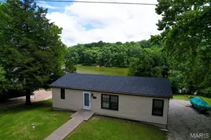588 Little Mockingbird Ln, Saint Clair, MO 63077 - Photo 1