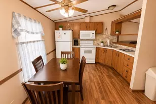 588 Little Mockingbird Ln, Saint Clair, MO 63077 - Photo 8