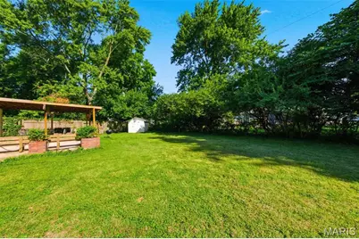 3 Mullanphy Court, Florissant, MO 63031 - Photo 10