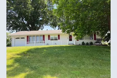 8 Wayne Street, Saint Charles, MO 63301 - Photo 1