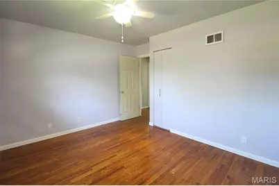 10359 Roscommon Drive, Saint Louis, MO 63123 - Photo 18