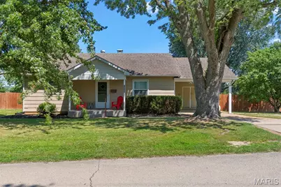 1323 S 5th Street, De Soto, MO 63020 - Photo 1