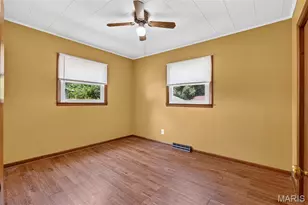 1323 S 5th St, De Soto, MO 63020 - Photo 18