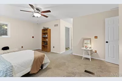 2404 Stoney Brook Drive, O'Fallon, MO 63368 - Photo 28