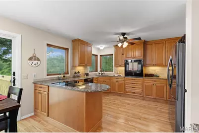 2404 Stoney Brook Drive, O'Fallon, MO 63368 - Photo 18