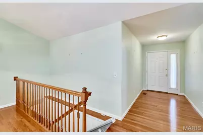 122 Westgate Drive, Saint Peters, MO 63376 - Photo 4