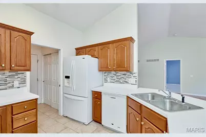 122 Westgate Drive, Saint Peters, MO 63376 - Photo 14