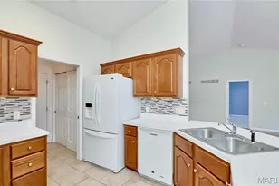 122 Westgate Dr, Saint Peters, MO 63376 - Photo 14