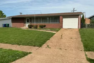 1665 Turf Ln, Florissant, MO 63033 - Photo 1