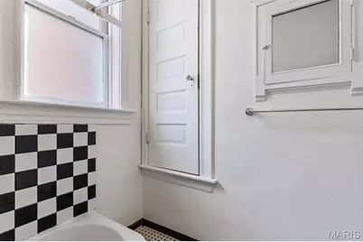 6567 Fyler Avenue, Saint Louis, MO 63139 - Photo 24