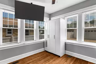 7448 Hillsdale Dr, Saint Louis, MO 63121 - Photo 18