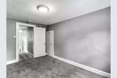 7448 Hillsdale Drive, Saint Louis, MO 63121 - Photo 28