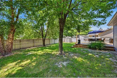 834 Spring Hill Farm Drive, Ballwin, MO 63021 - Photo 4