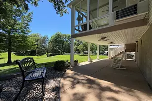 2666 Nahn Dr, Saint Louis, MO 63129 - Photo 14
