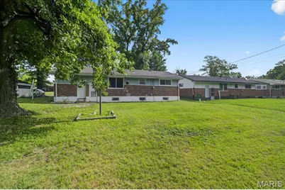 2212 Collett Drive, Moline Acres, MO 63136 - Photo 28