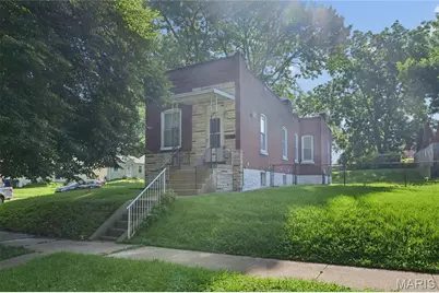 3202 Regal Place, Saint Louis, MO 63139 - Photo 2