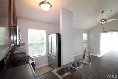 13300 Spring Creek Lane, O'Fallon, MO 63368 - Photo 10