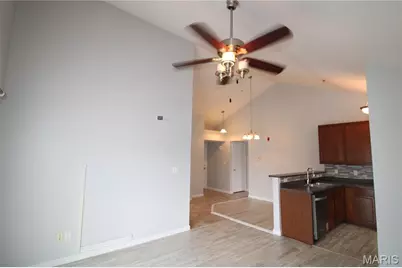 13300 Spring Creek Lane, O'Fallon, MO 63368 - Photo 4