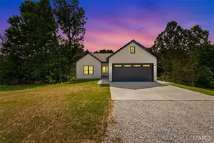 217 Red Mare Rd, Winfield, MO 63389 - Photo 2