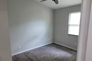 3019 Oriental Dr, Florissant, MO 63031 - Photo 8