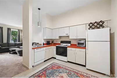906 Russell Boulevard, Saint Louis, MO 63104 - Photo 24