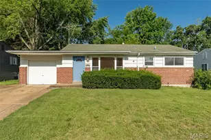 155 Lynn Meadows Ln, Florissant, MO 63033 - Photo 1