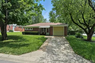 9040 Guthrie Ave, Saint Louis, MO 63134 - Photo 2