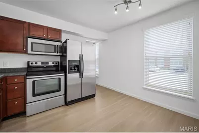 1946 Greenpoint Drive #202, Saint Louis, MO 63122 - Photo 8