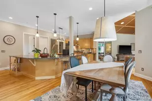 845 Coulange Ct, Creve Coeur, MO 63141 - Photo 18