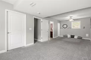 428 Honeysuckle Creek Dr, Wentzville, MO 63385 - Photo 34