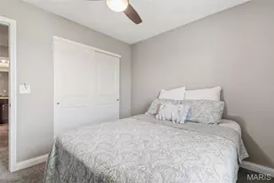 428 Honeysuckle Creek Dr, Wentzville, MO 63385 - Photo 28