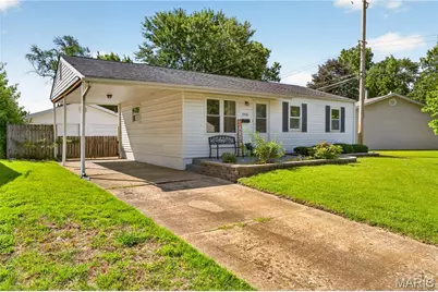 2530 Grants Parkway, Saint Louis, MO 63031 - Photo 2