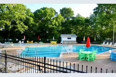 [Address not provided], Des Peres, MO 63131 - Photo 40