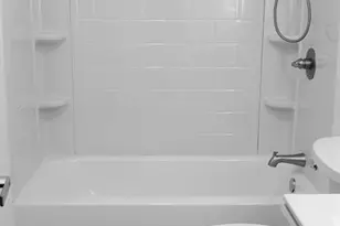 5530 Magnolia Ave, Saint Louis, MO 63139 - Photo 8