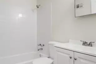 445 Plaza Ave, Ferguson, MO 63135 - Photo 12