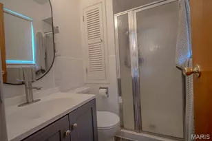 9621 Mesa Dr, Saint Louis, MO 63132 - Photo 12