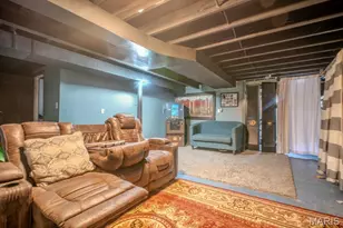 9621 Mesa Dr, Saint Louis, MO 63132 - Photo 16
