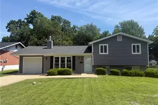 569 St Joseph St, Florissant, MO 63031 - Photo 1