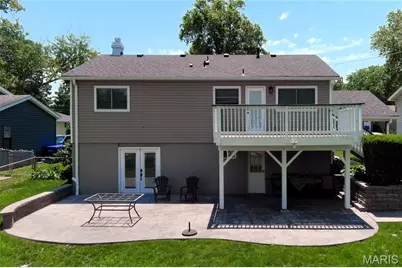 407 Palermo Drive, Ballwin, MO 63021 - Photo 2