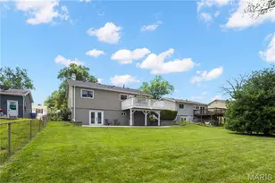 407 Palermo Dr, Ballwin, MO 63021 - Photo 20