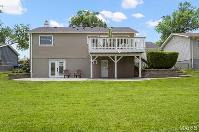 407 Palermo Drive, Ballwin, MO 63021 - Photo 2